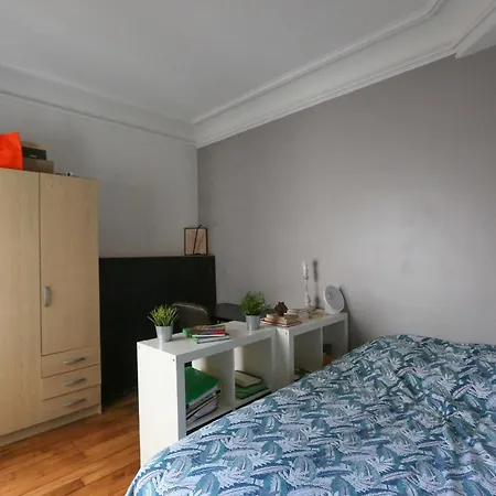 Apartment Bright - Near Park Paris
